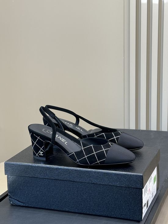 Chanel Suede Quilted Upper Low-top Shoes with Leather Sole