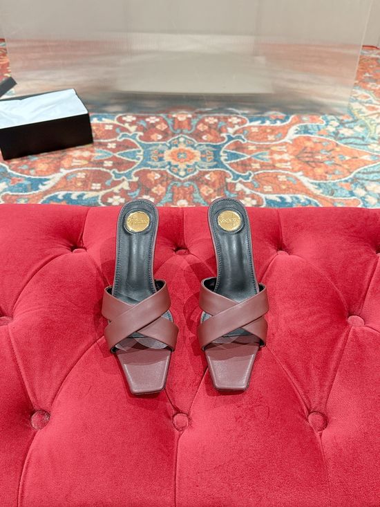 Yves Saint Laurent Chic Chunky Heel Leather Sandals With Soft Lining