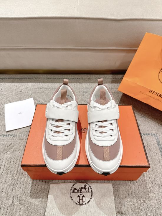 Hermes Comfortable Velcro Cushioned Casual Sports Sneakers