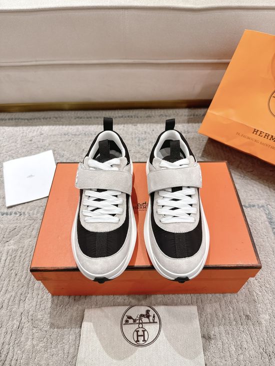 Hermes Comfortable Velcro Cushioned Casual Sports Sneakers