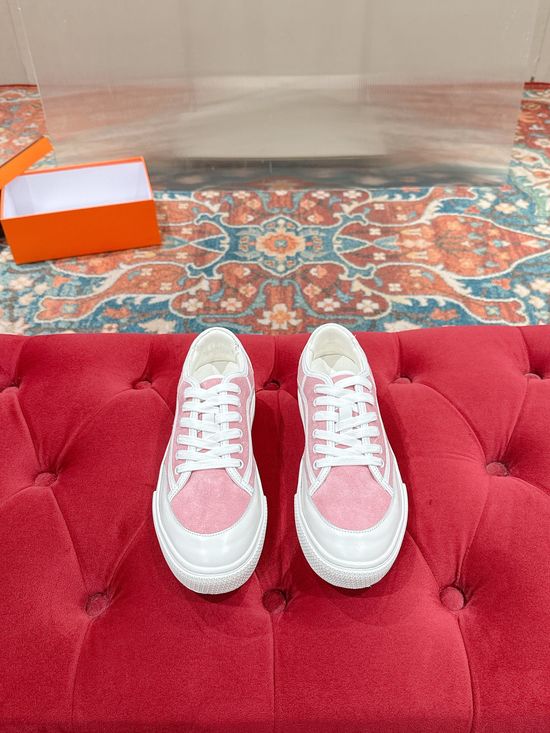 Hermes Soft Leather Casual Shoes with Comfortable Sole