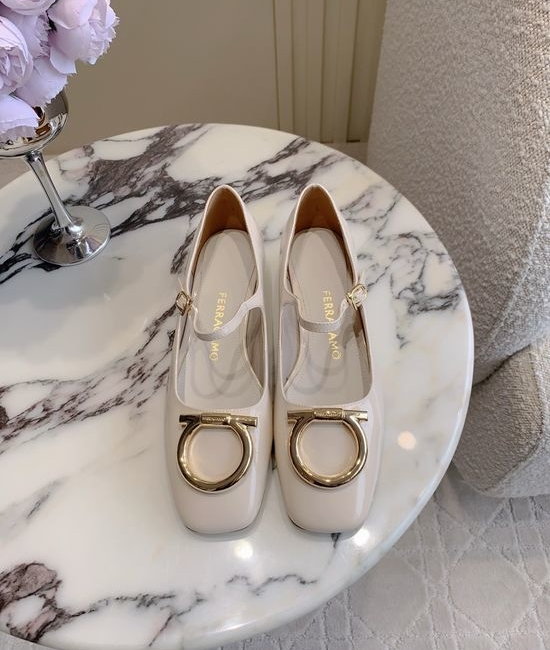 Ferragamo Elegant Leather Mary Jane Shoes Exquisite Details