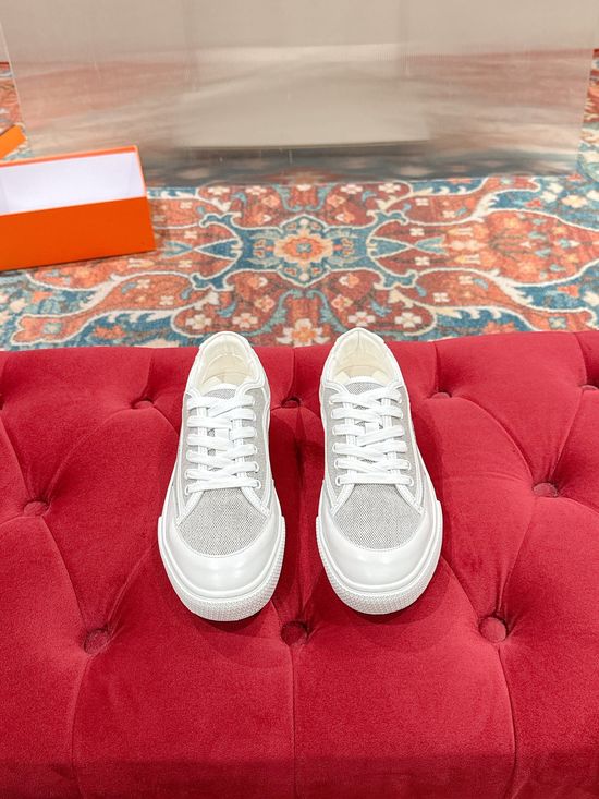 Hermes Soft Leather Casual Shoes with Comfortable Sole
