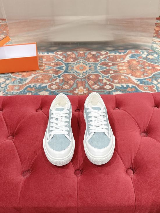 Hermes Soft Leather Casual Shoes with Comfortable Sole