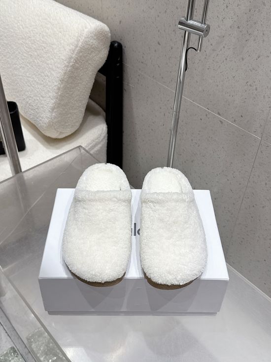 Alo Warm Fuzzy Lined Slippers Non-slip Wear-resistant Sole