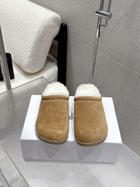 Alo Warm Fuzzy Lined Slippers Non-slip Wear-resistant Sole