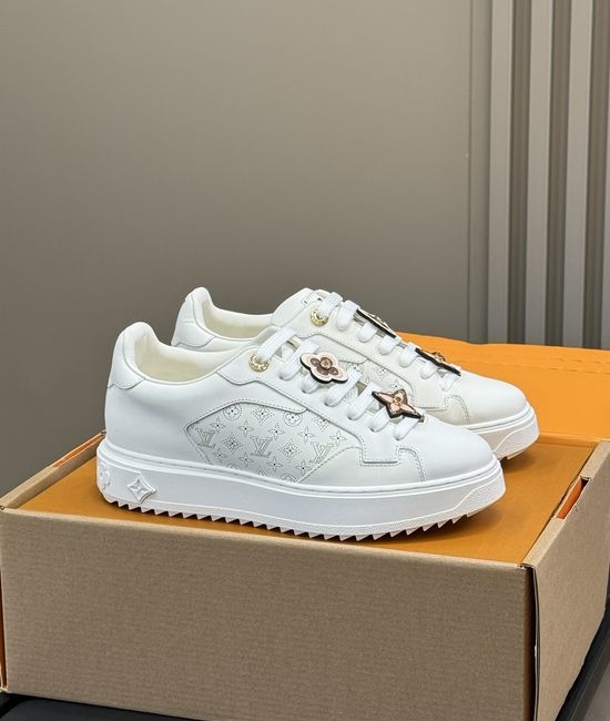Louis Vuitton LV Genuine Leather Floral Decor Elevated Casual Shoes