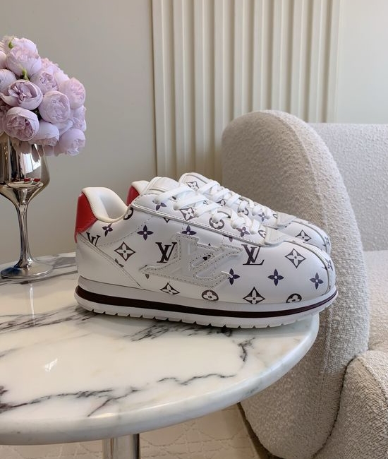 Louis Vuitton LV Soft Casual Sneakers Comfortable Daily Walking Shoes