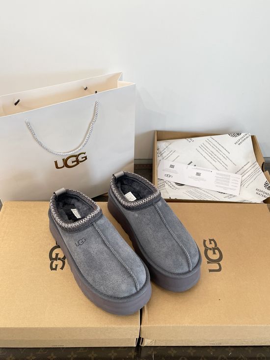 UGG Ethnic Woven Platform Leather Fur Lined Comfort Shoes