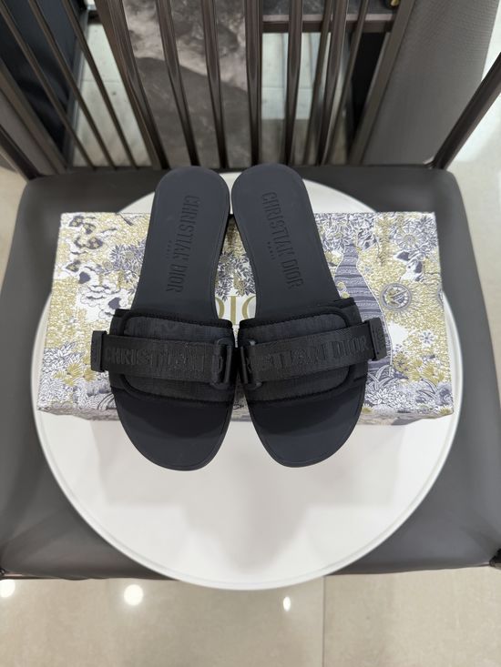 Christian Dior Embroidered Adjustable Strap Casual Beach Slides