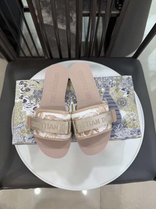 Christian Dior Embroidered Tiger Pattern Hook Loop Beach Slides