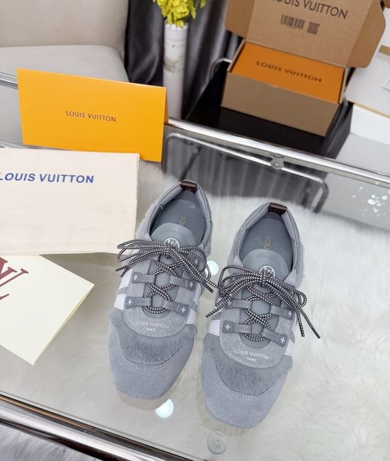 Louis Vuitton LV Comfortable Mixed Material Ballet Flats Sneakers