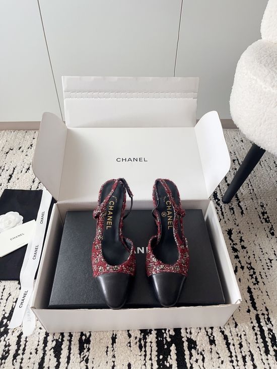 Chanel Luxury Leather Hollow Out Dress Pumps with Metal Buckle