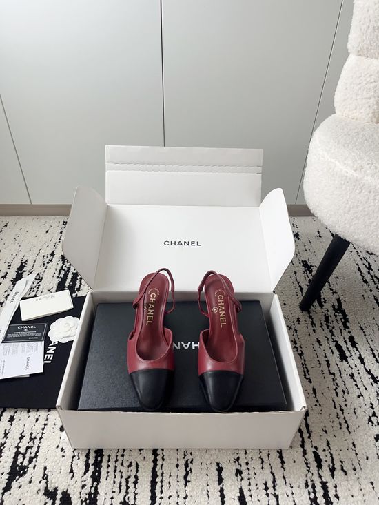 Chanel Luxury Leather Hollow Out Dress Pumps with Metal Buckle
