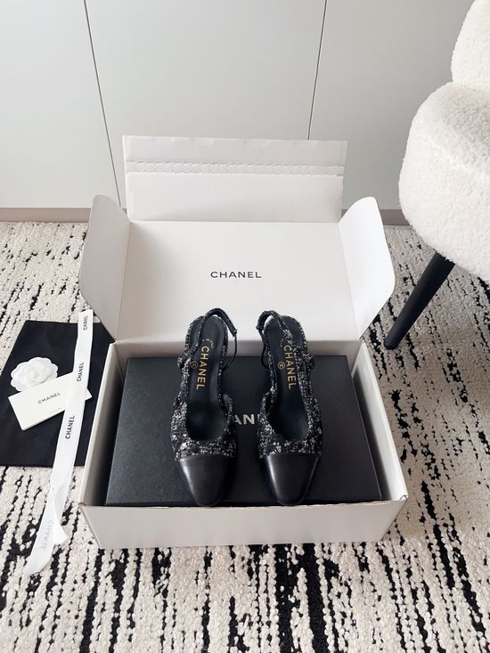 Chanel Luxury Leather Hollow Out Dress Pumps with Metal Buckle