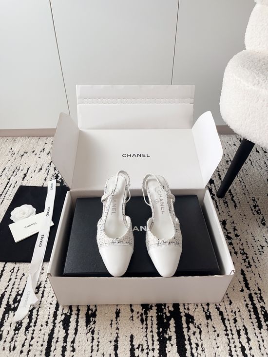 Chanel Luxury Leather Hollow Out Dress Pumps with Metal Buckle