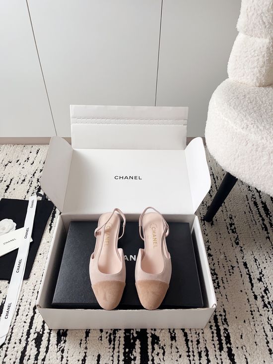 Chanel Luxury Leather Hollow Out Dress Pumps with Metal Buckle