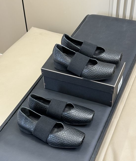 Alexander Wang Ballet Flats with Detachable Straps Leather Upper