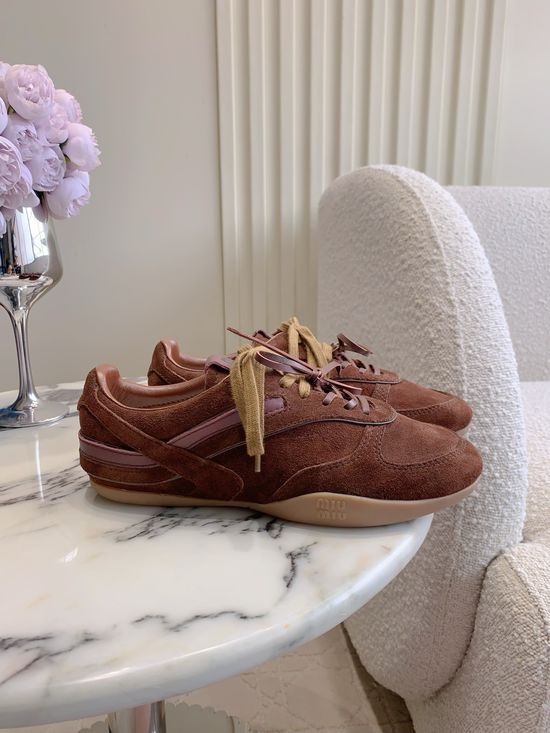 Miu Miu Casual Fashion Sneakers Versatile Thick Sole Comfortable Daily Shoes