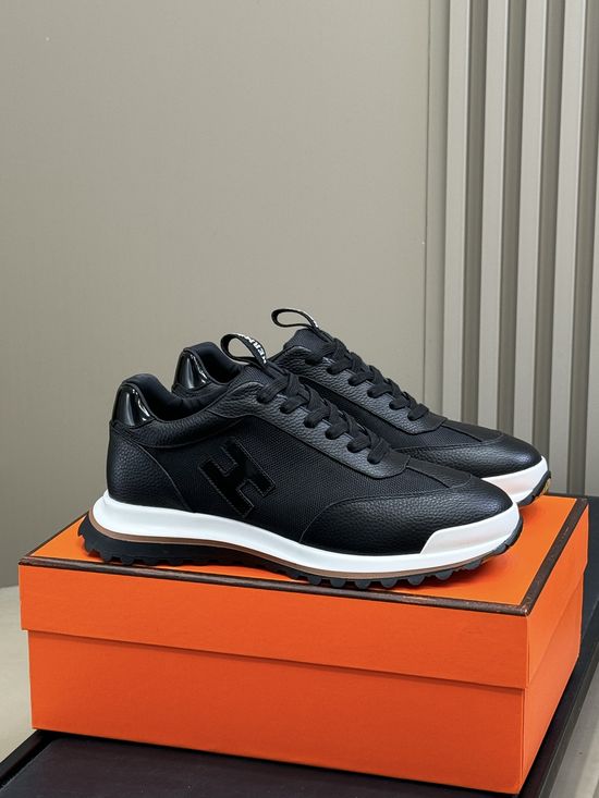 Hermes Lightweight Arrival Athletic Shoes