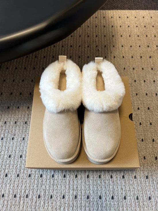 UGG Round Toe Plush Lined Platform Slip On Comfort Shoes