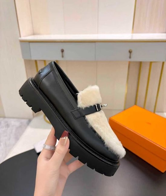 Hermes Classic Buckle Low Heel Comfortable Casual Loafers