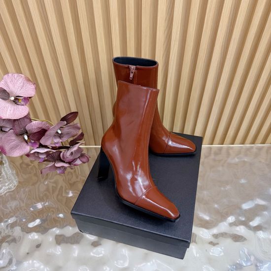 Yves Saint Laurent Elegant Block Heel Side Zip Ankle Boots