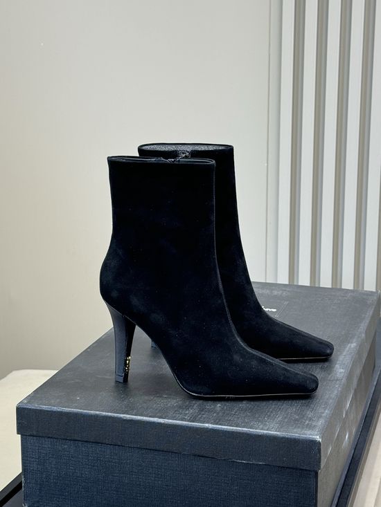 Yves Saint Laurent Genuine Leather Boots Soft Lined Comfortable Non-slip Sole