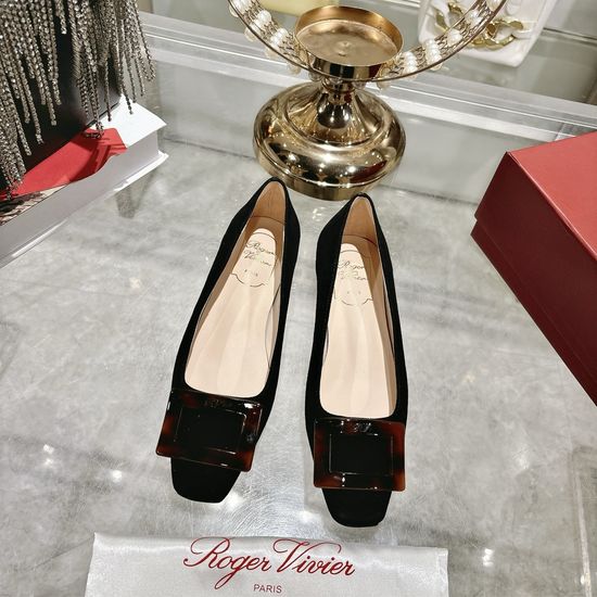 Roger Viver Square Buckle Pointed Toe Low Heel Comfortable Dress Shoes