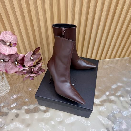 Yves Saint Laurent Sophisticated Zippered High Heel Booties