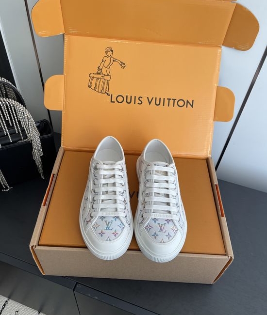 Louis Vuitton LV Denim Canvas Casual Sneakers with Embossed Pattern Comfortable Sole
