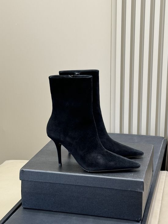 Yves Saint Laurent Elegant Stiletto Short Boots Made of Genuine Leather