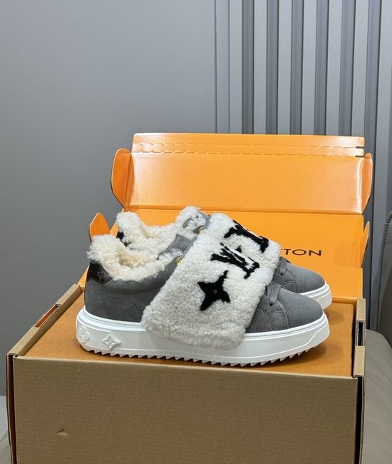 Louis Vuitton LV Cozy Fleece Lined Casual Shoes with Hook Loop Fasteners