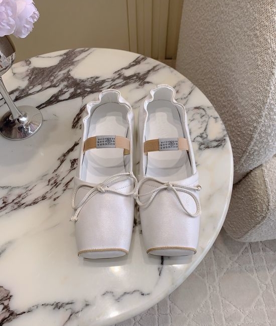 Maison Margiela Classic Leather Ballet Flats Soft Comfortable Versatile Daily Wear
