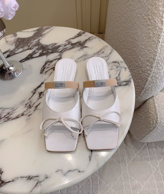 Maison Margiela Classic Leather Ballet Flats Soft Comfortable Versatile Daily Wear