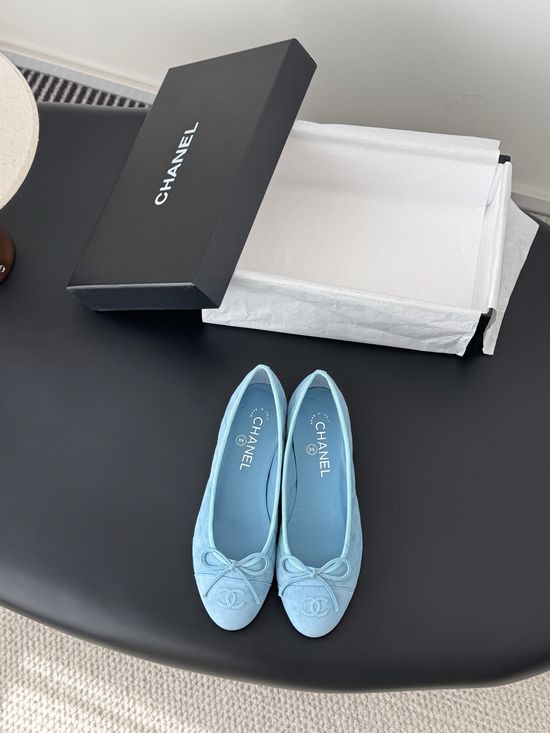 Chanel Classic Elegant Comfortable Flat Ballet Shoes
