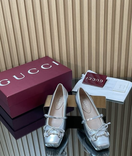 Gucci Metallic Leather Horsebit Ballet Flat Shoes