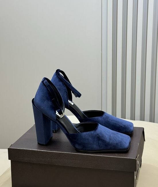Alaia Square Toe Suede Mid Heel Pumps Elegant Comfortable Work Formal Wear