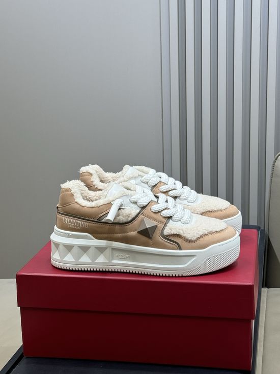 Valentino Plush Lined Sneakers Height Increasing Warm Slip Resistant Sole