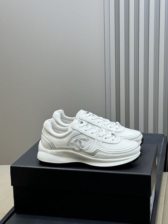 Chanel Stitched Logo Sneakers Leather Fabric Splicing Breathable Lining