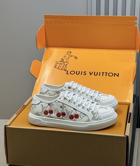 Louis Vuitton LV Monogram Denim Vintage Style Casual Sneakers