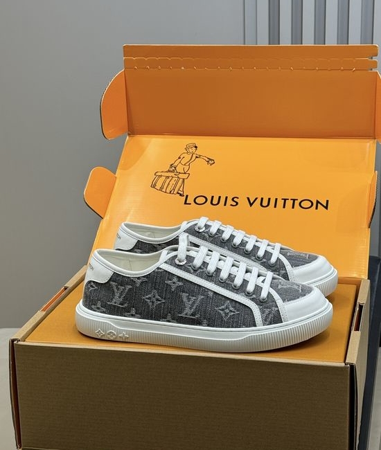 Louis Vuitton LV Monogram Denim Vintage Style Casual Sneakers