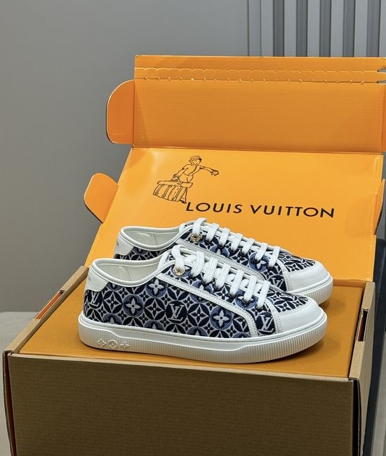 Louis Vuitton LV Monogram Denim Vintage Style Casual Sneakers
