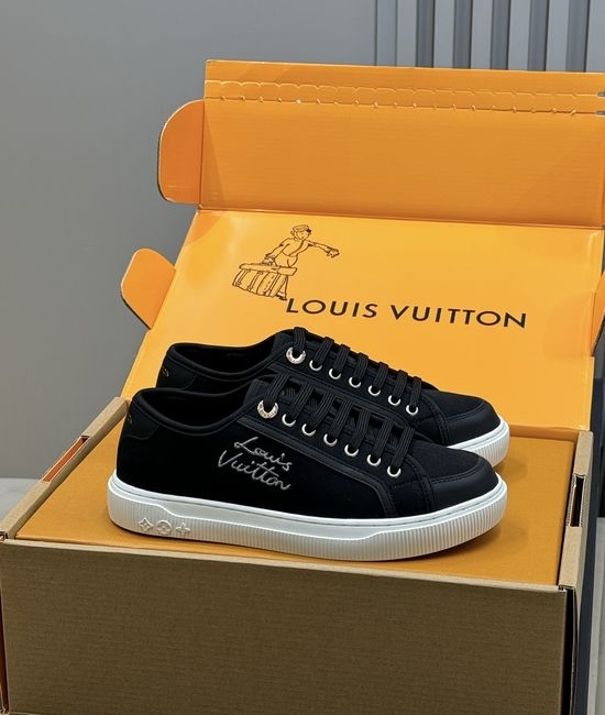 Louis Vuitton LV Monogram Denim Vintage Style Casual Sneakers