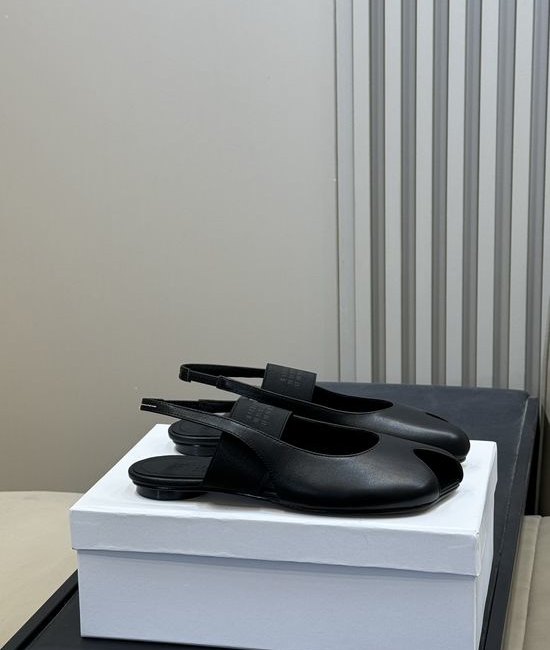 Maison Margiela Split Toe Leather Mary Jane Flats Comfortable Daily Shoes
