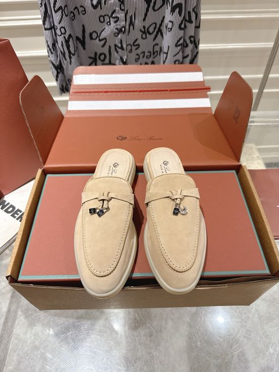 Loro Piana Soft Leather Slip-on Lightweight Breathable Comfortable Mules