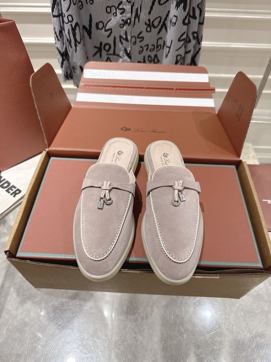 Loro Piana Soft Leather Slip-on Lightweight Breathable Comfortable Mules