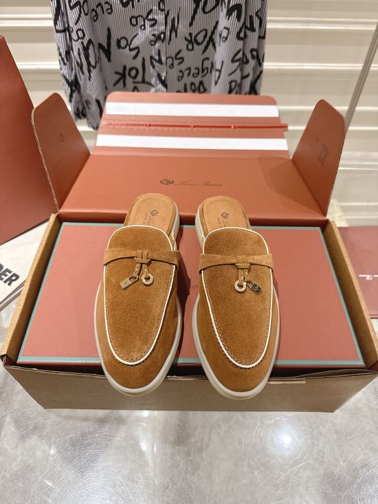 Loro Piana Soft Leather Slip-on Lightweight Breathable Comfortable Mules