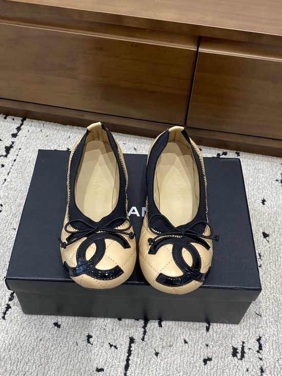 Chanel Bowknot Lambskin Ballet Flats For Casual Wear