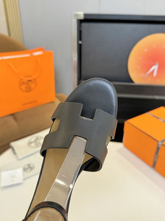 Hermes Retro Style Wedge Heel Genuine Leather Sandals